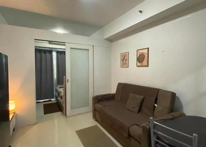 Apartamento Moa Staycation By Jermel Condotel For Rent *